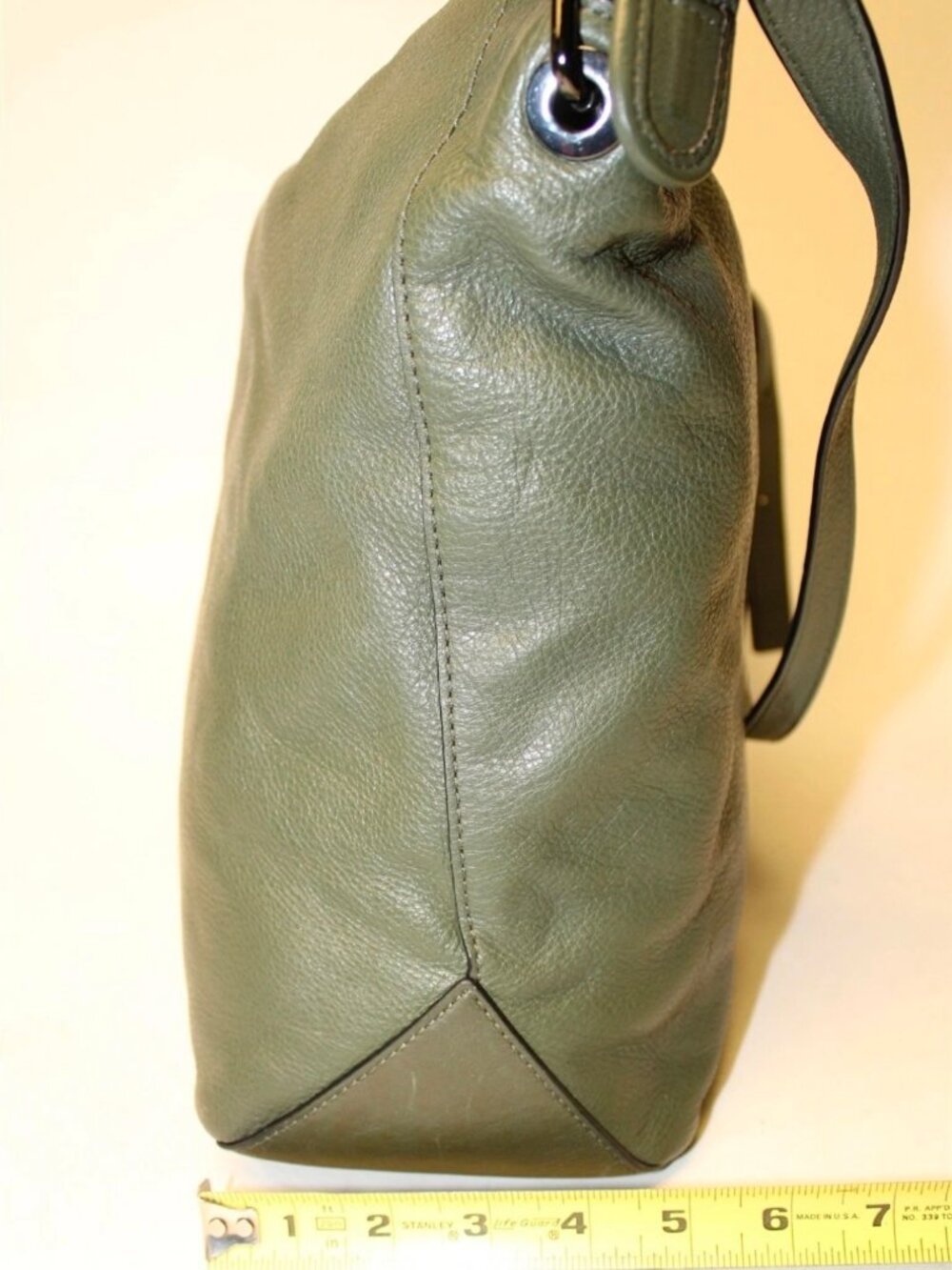 Marc by Marc Jacobs Green Leather Shoulder Bag - Picture 5 of 16